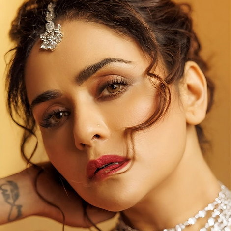 Amruta Khanvilkar