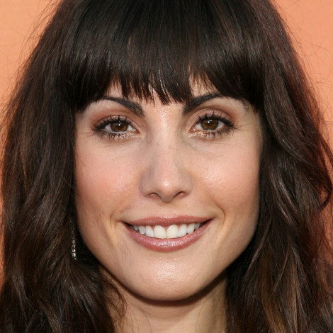 Carly Pope