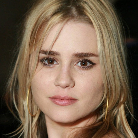 Alison Lohman