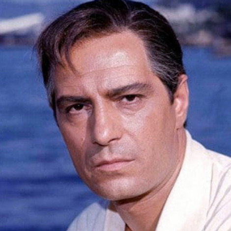 Nino Manfredi