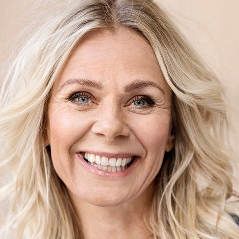 Anne Glad