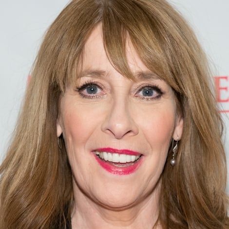 Phyllis Logan's profile