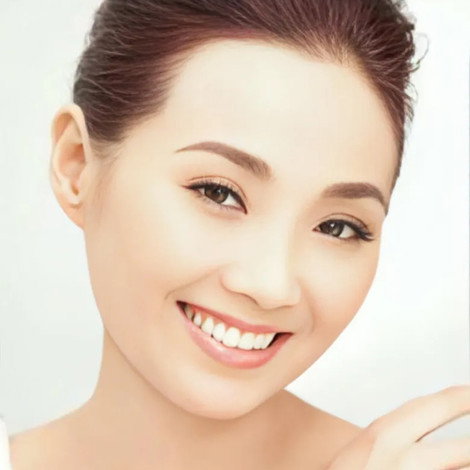 Maple Hui Chau-Yi