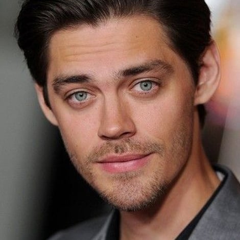 Tom Payne's profile