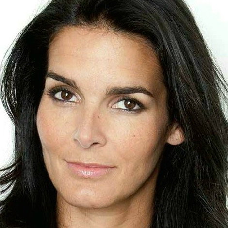 Angie Harmon
