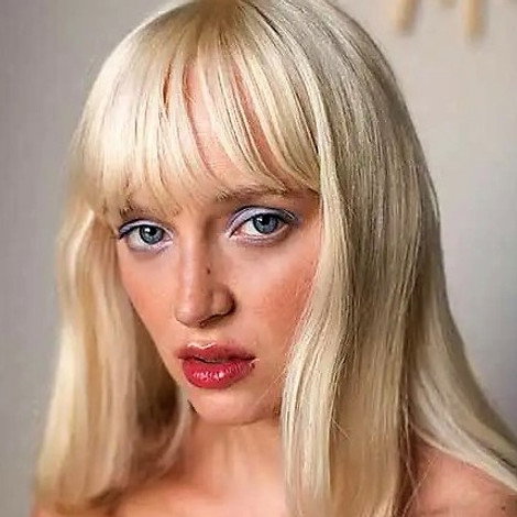 Karina Kolokolchykova