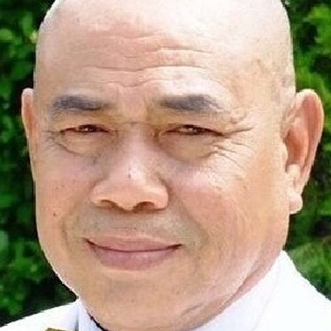 Puang Kaewprasert