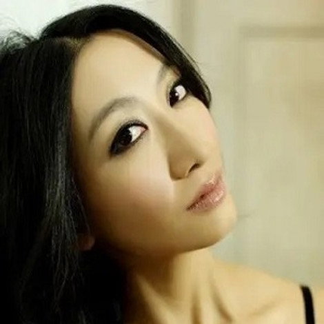 Angela Jiajia Chen