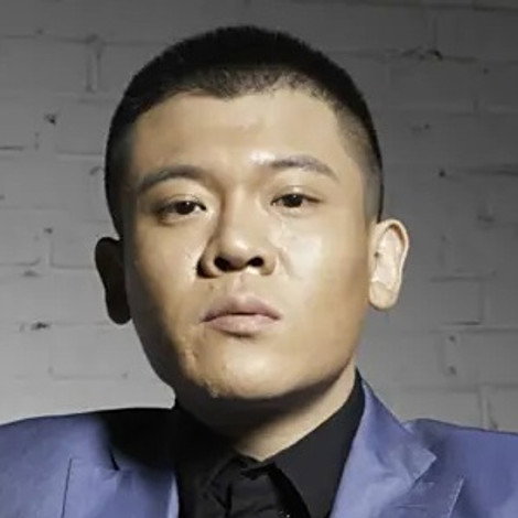 Jiang Yisheng