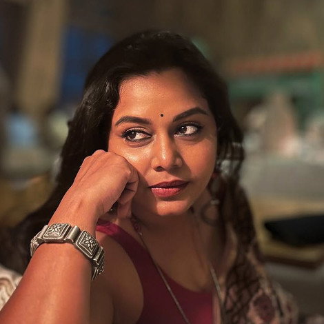 Hemangi Kavi