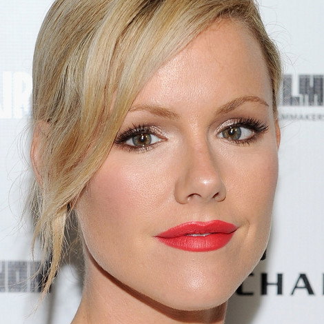 Kathleen Robertson