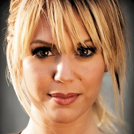 Lisa Rieffel