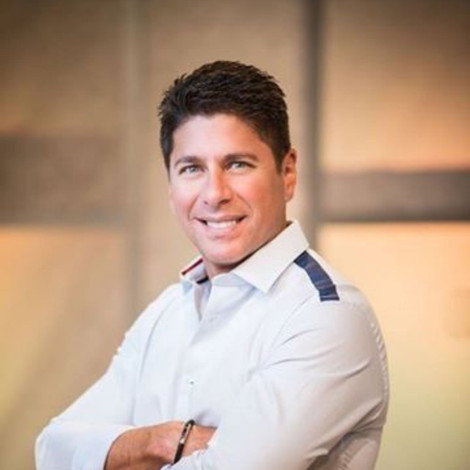 Raymond Arrieta