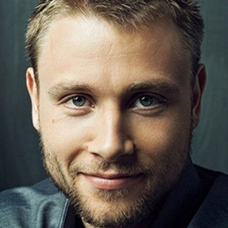 Max Riemelt