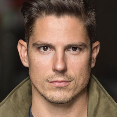 Sean Faris's profile