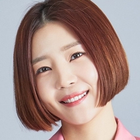Shin Da-eun