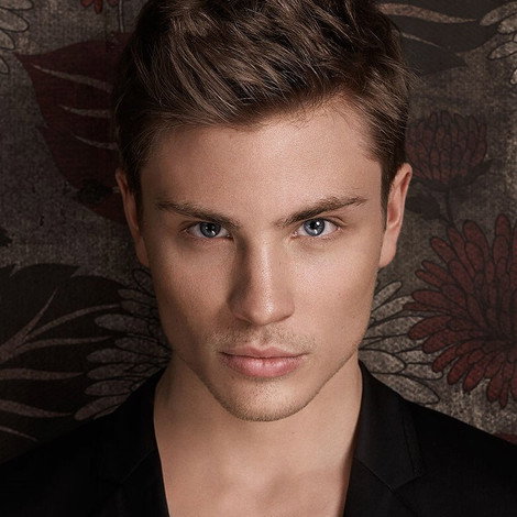 Jannik Schümann