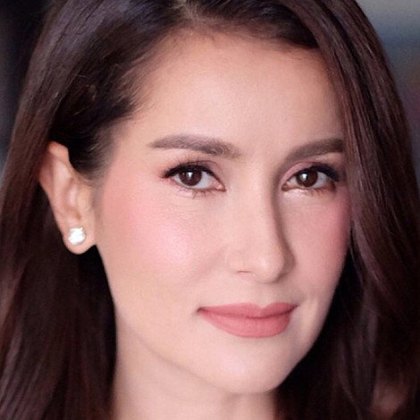 Anne Thongprasom