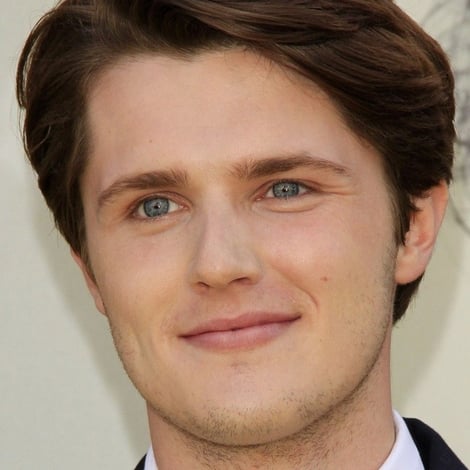 Eugene Simon's profile