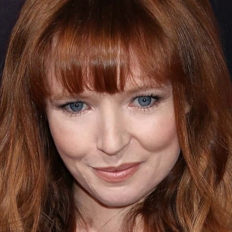 Stef Dawson's profile