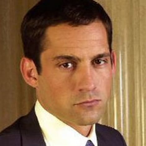 Enrique Murciano's profile