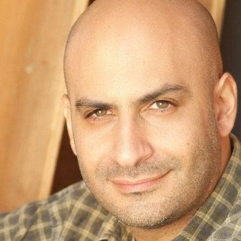 Michael Benyaer