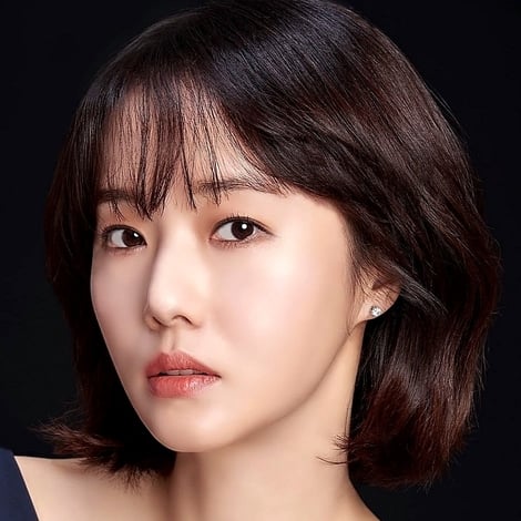 Lee Jung-hyun's profile