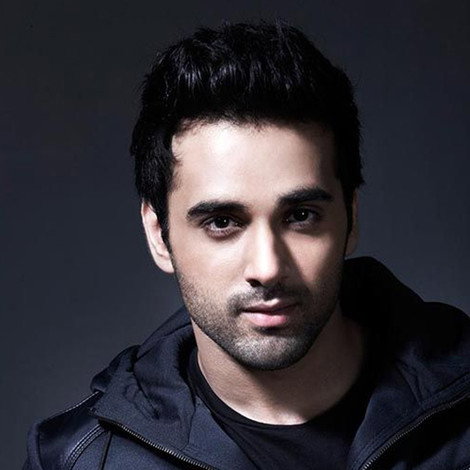 Pulkit Samrat