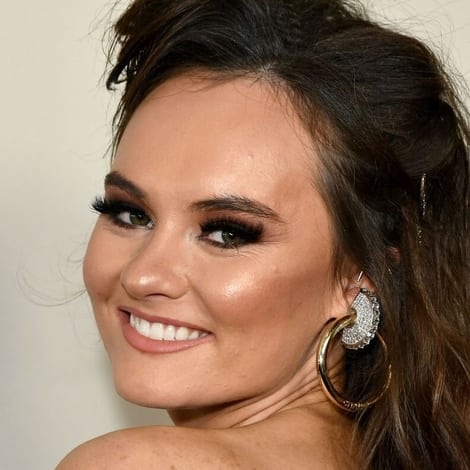 Madeline Carroll's profile