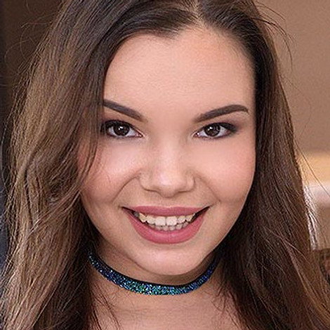 Sofia Lee