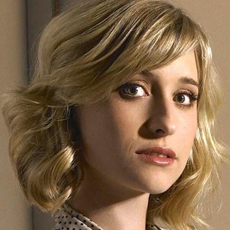 Allison Mack's profile