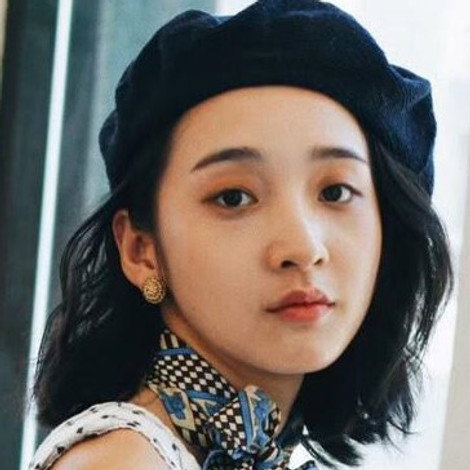 Moon Lee