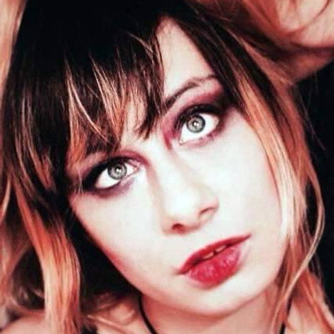 Amanda Flowers