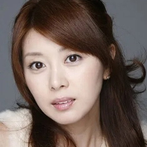 Miho Yabe