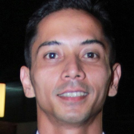 Fauzi Baadila