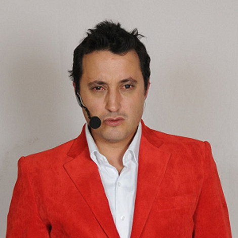 Andrés López