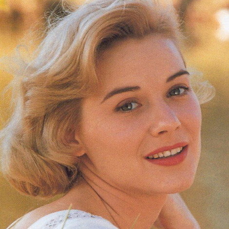 Hope Lange