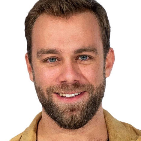 Carlos Serrano