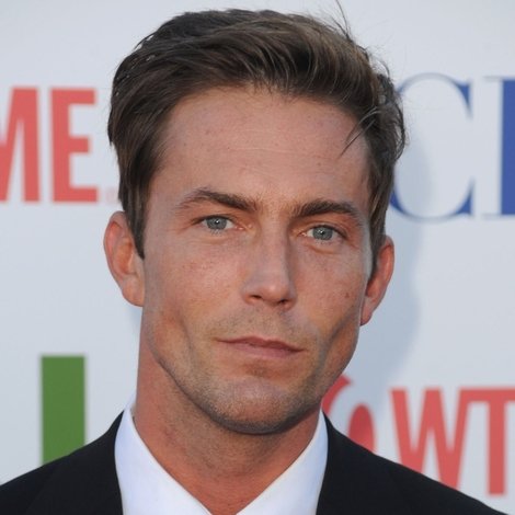 Desmond Harrington
