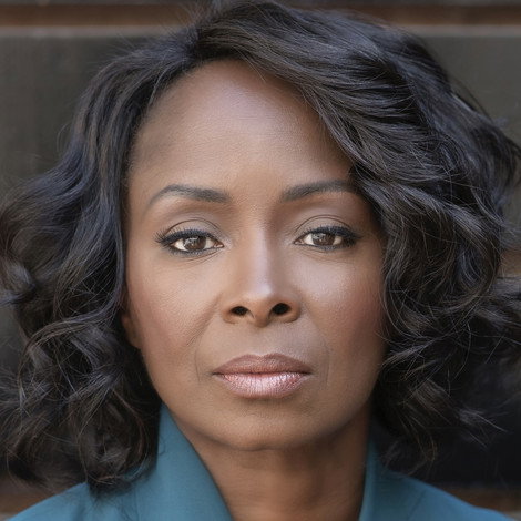 Crystal R. Fox