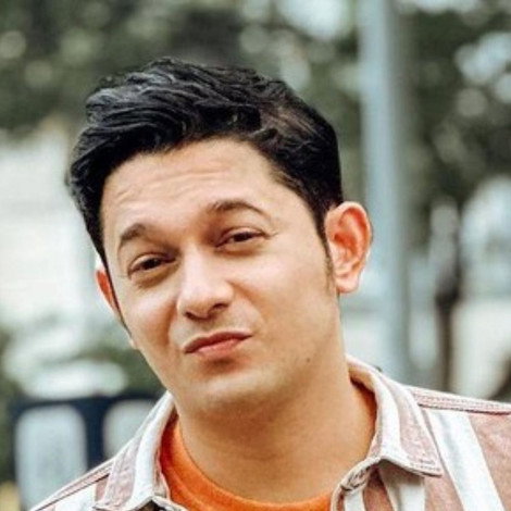 Andrew Andika