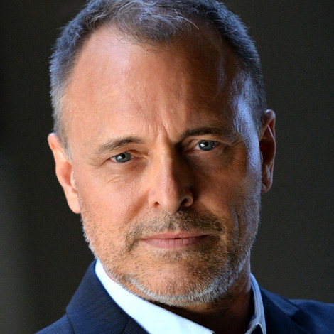 Barry W. Levy