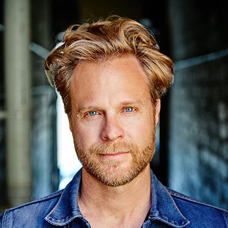 Julian Garner