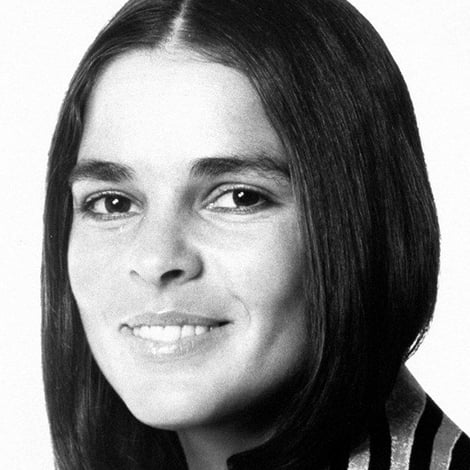 Ali MacGraw's profile