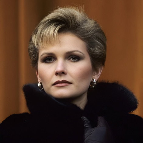 Fiona Fullerton