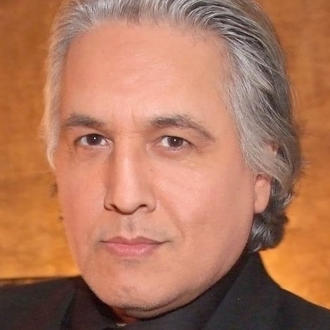 Robert Beltran's profile