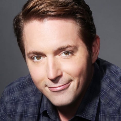 Beck Bennett's profile