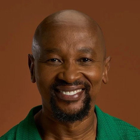 Andile Mxakaza