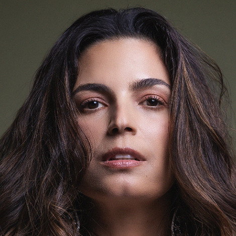 Emanuelle Araújo