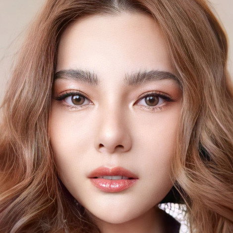 Arisara Thongborisut